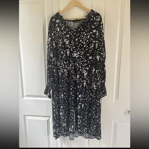 Ellos plus size (22) dress black with flowers